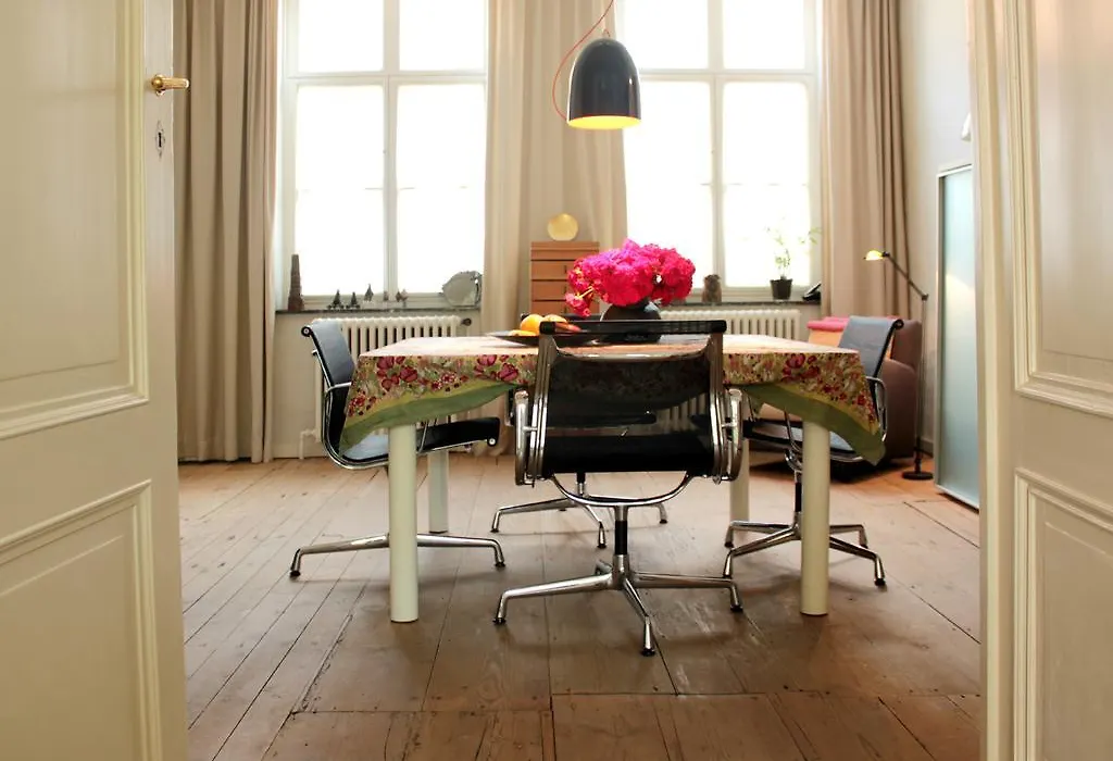 B&B Alphabet - Luxury Guesthouse&Art Gallery-1