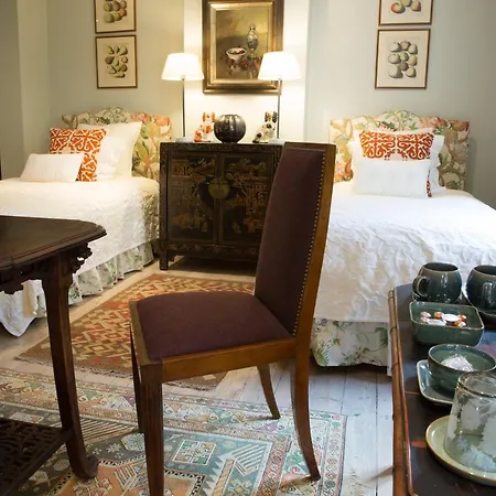 Two Rooms In Bruges-3