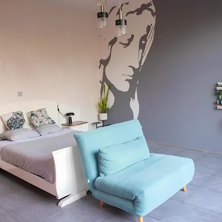 Vegan B&B Central Bruges-2