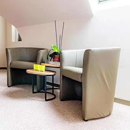 Suite Leopold-3