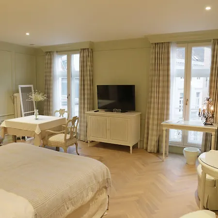 Guesthouse Mirabel-2