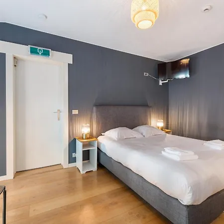 Lake Suites-2