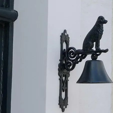 The Doghouse B&B-3