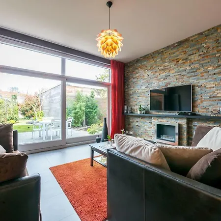 Guesthouse De Roode-3